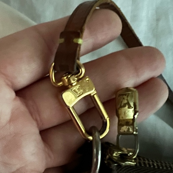 💯 Authentic Louis Vuitton Pochette - Picture 3 of 7